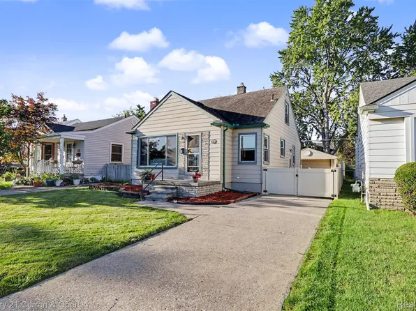 14991 College Ave, Allen Park, MI 48101