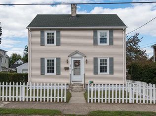 169 W Forest Ave, Pawtucket, RI 02860