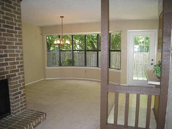 5th image of 2809 Enchanted Cir