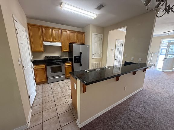 2nd image of 1312 Foxwood Pl