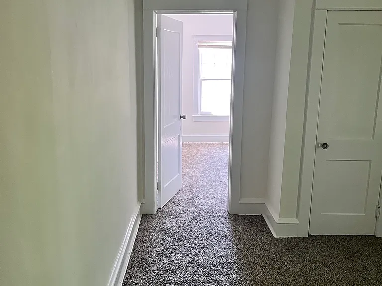 2935 Meyer Ave #3 — Photo 3