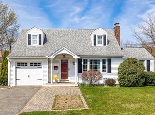 378 Roosevelt Ave, Springfield, MA 01118