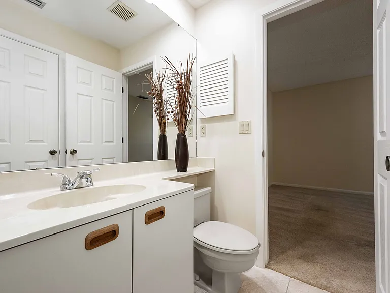 5370 Myrtle Wood #5370 — Photo 19