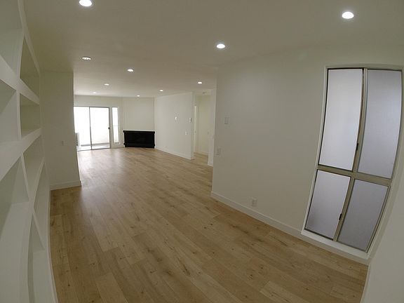 3rd image of 1033 3rd St #207A