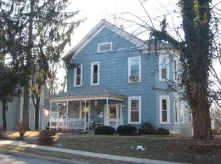 1602 Henry St, Alton, IL 62002