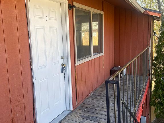 4th image of 405 Dorado Pl SE #D