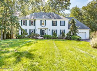 14 Crest Rd, Jackson, NJ 08527