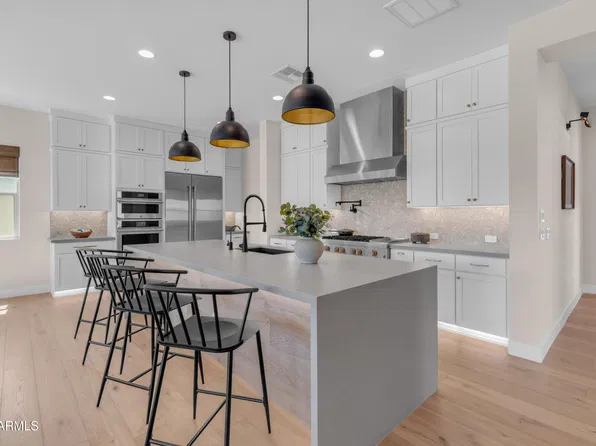 33939 N MALPAIS HILLS Trail, Queen Creek, AZ 85144