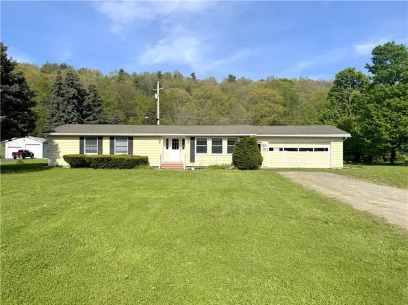 8820 State Route 36, Arkport, NY 14807