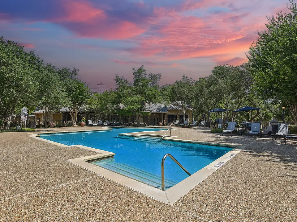 Sonterra Apartment Homes