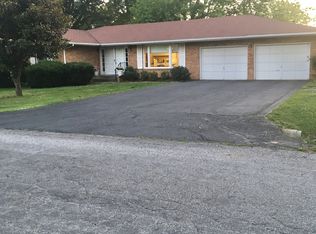 901 Lime Ave, Mount Vernon, IL