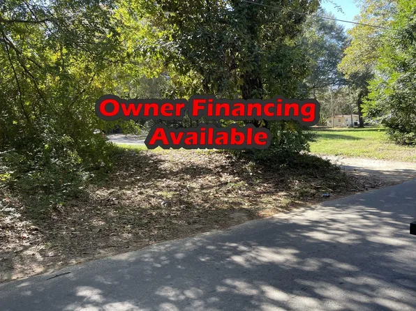 1111 Patton St, Magnolia, AR 71753