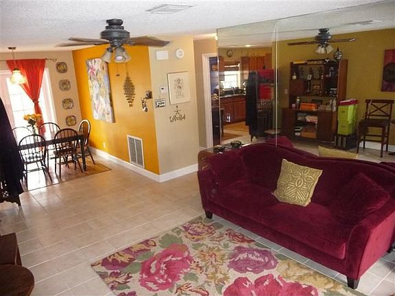 5th image of 1045 Fernlea Dr