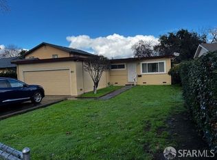 1127 Newbridge St, East Palo Alto, CA 94303