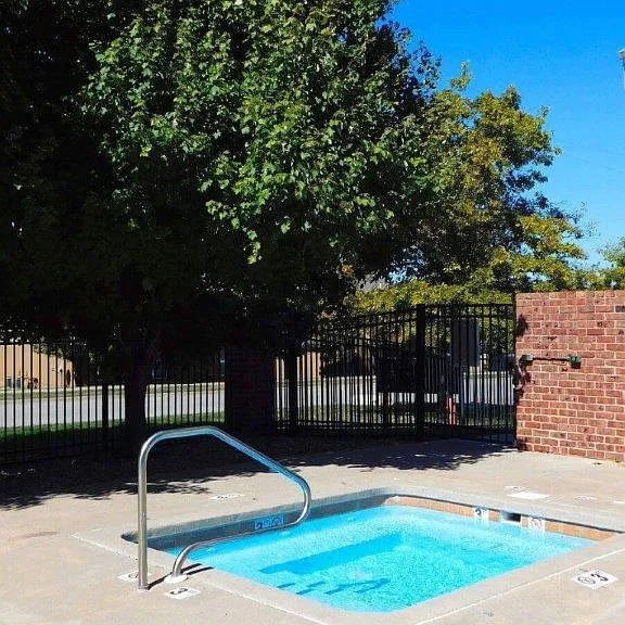 Canyon Court Apartments — Photo 5