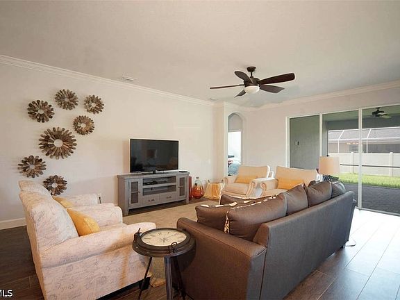 3rd image of 2772 Lambay Ct