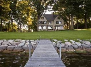 1645 Bohns Point Rd, Wayzata, MN 55391