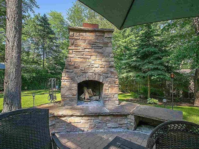2560 Dunbar Ln — Photo 35