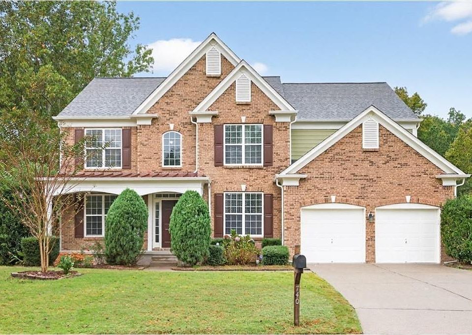 1st image of 740 Mayfair Ct
