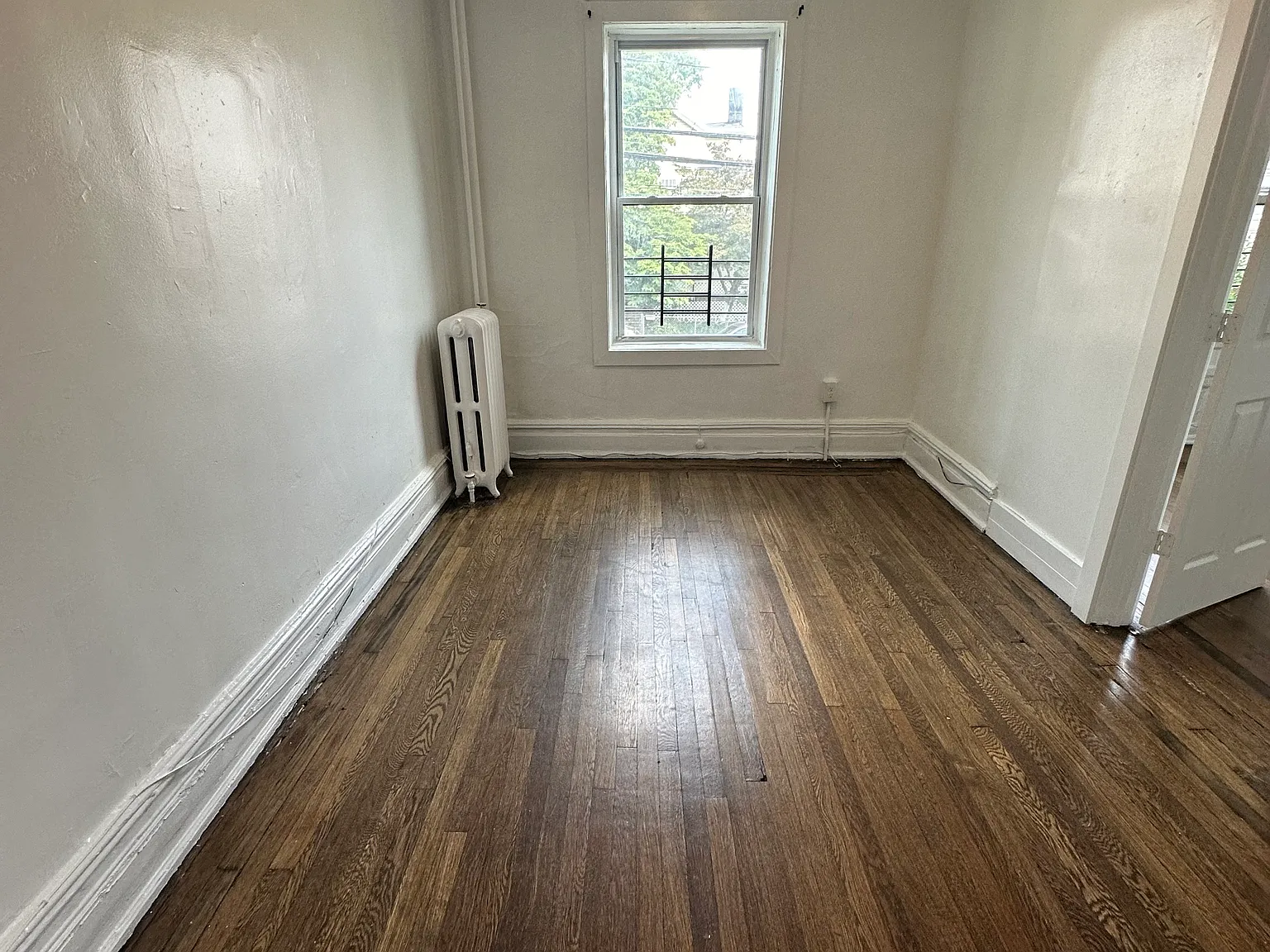 2 bed, 800 sqft, $2,000 — Photo 3