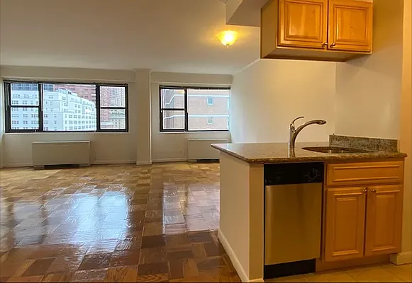 Rented by REAL New York | media 1