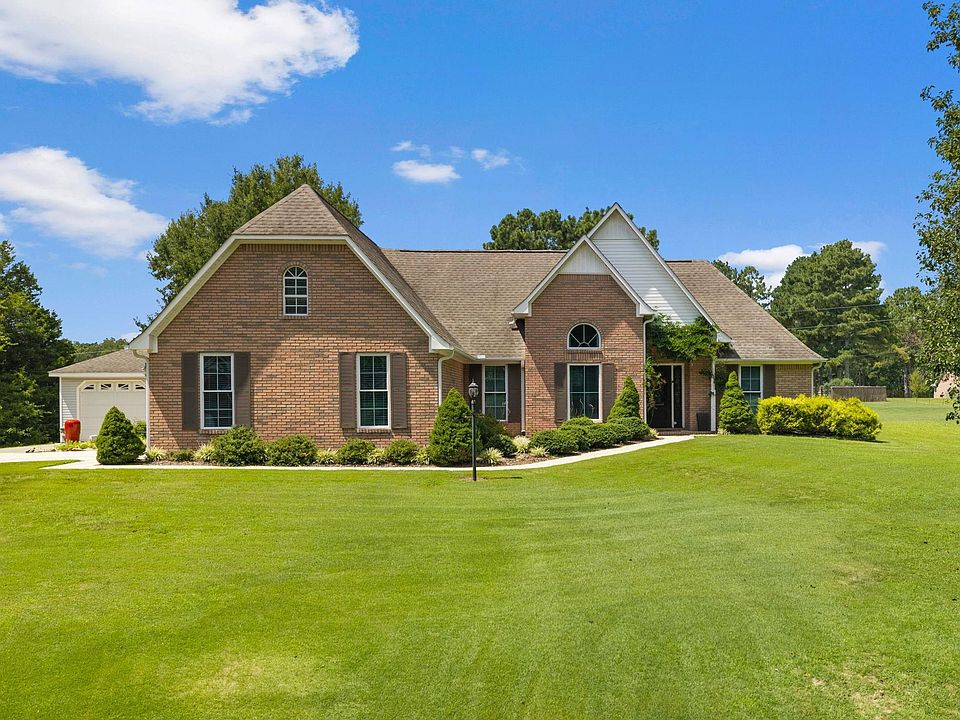 1st image of 185 Wren Cir
