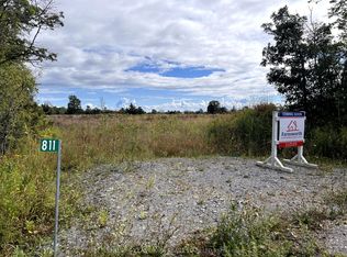 811 Black Rd, Prince Edward County, ON K0K1W0
