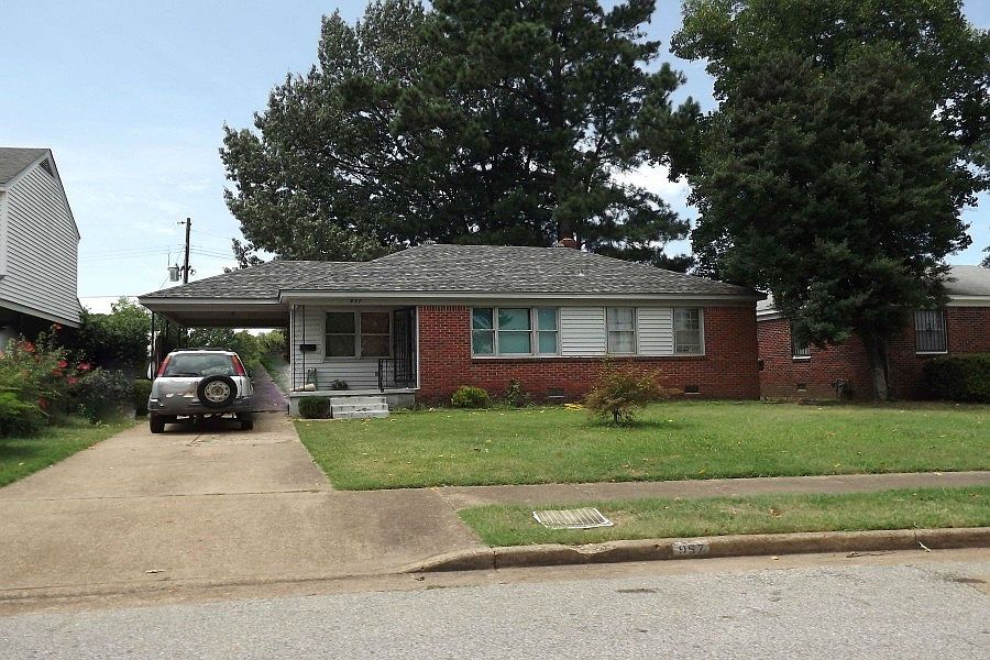 1st image of 957 Dwyer St
