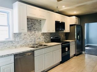 186 Summer St, New Bedford, MA 02740