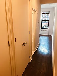 Rented by Metropolis Real Estate of Manhattan