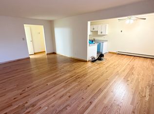 18 Riverview Ct, Secaucus, NJ 07094