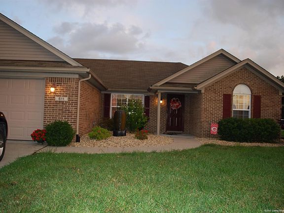 2nd image of 611 E Main Street Cir