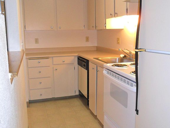 Photo of similar unit