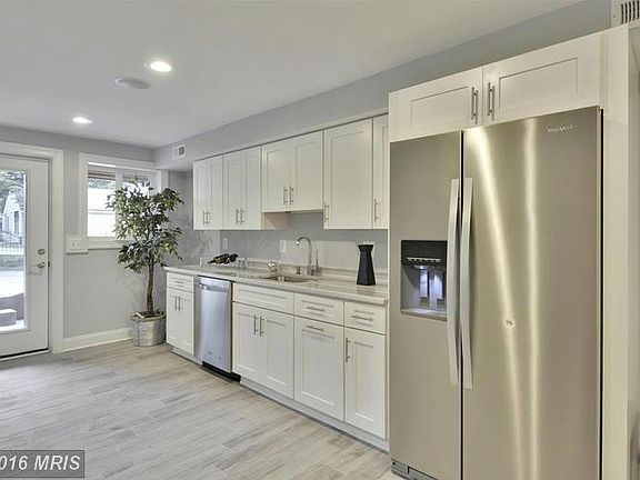 Full Kitchen with Range, Fridge, Dishwasher etc...
