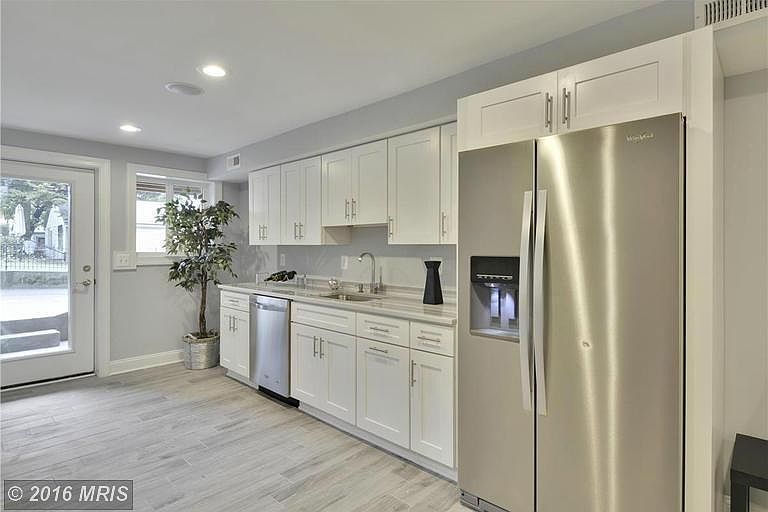 Full Kitchen with Range, Fridge, Dishwasher etc...