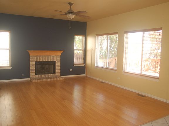 5th image of 3170 Banbury Ln