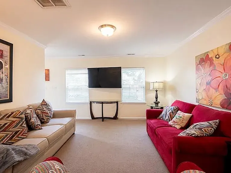 2110 Raj Dr — Photo 8