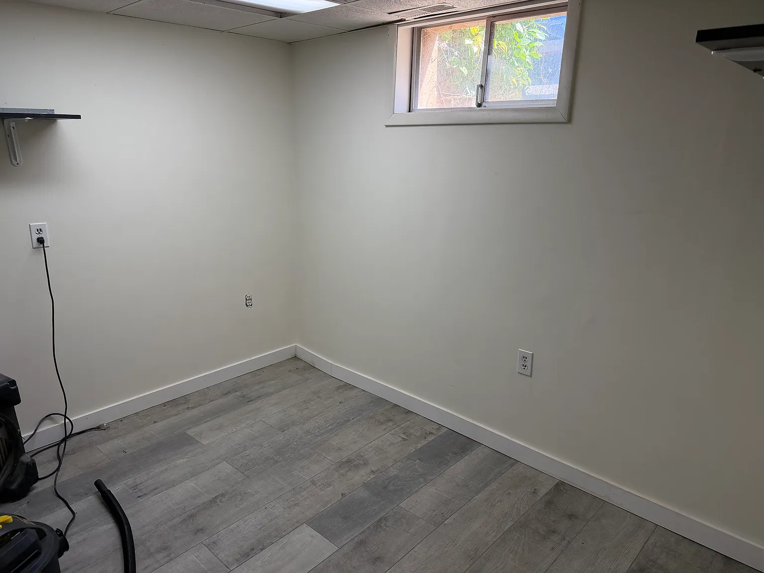 5 bed, 2085 sqft, $3,999 — Photo 3
