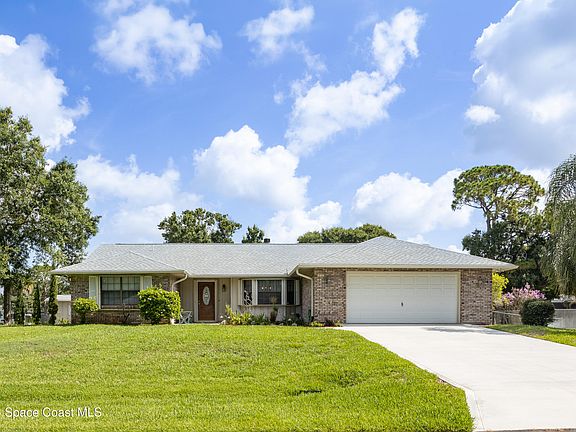4th image of 311 Myakka St NE
