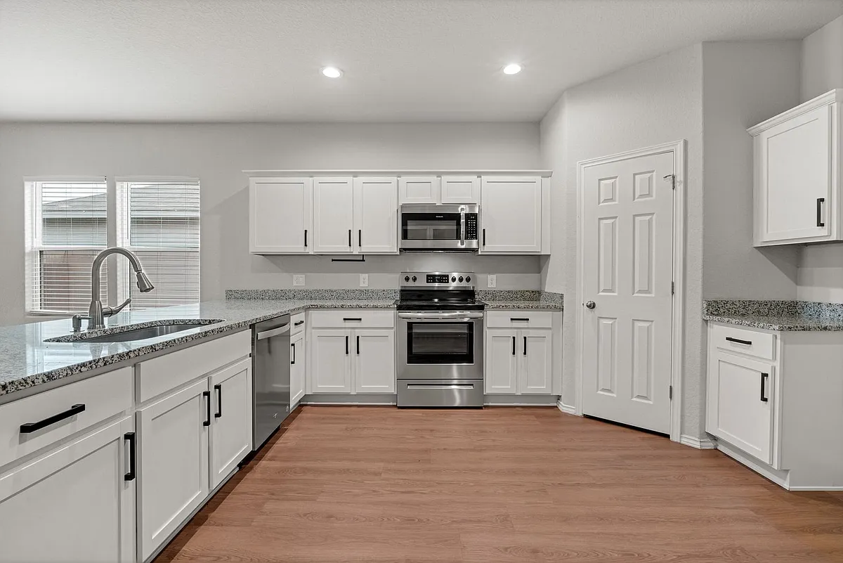 Building Photo - 14606 Hackamore Way