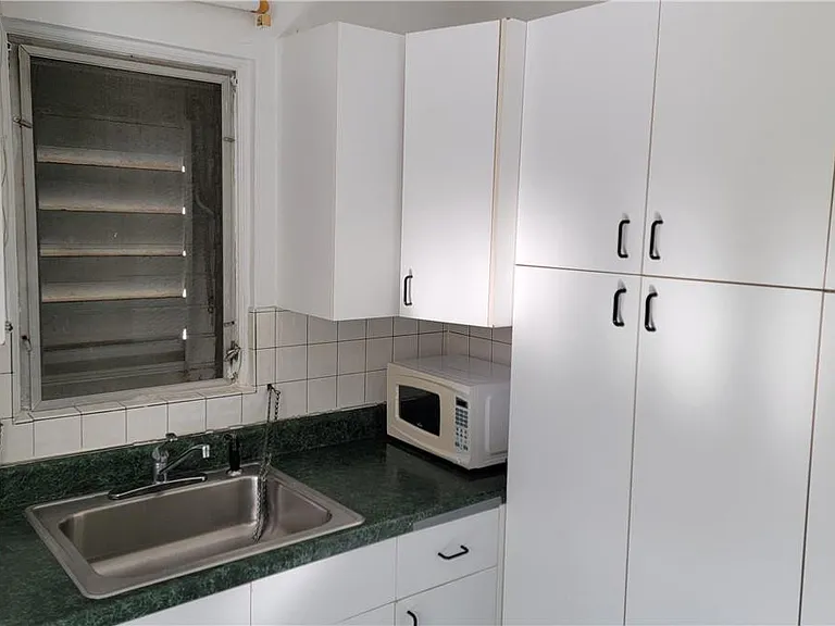 1816 Roosevelt St — Photo 7