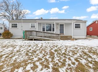 30801 Pardo St, Garden City, MI 48135