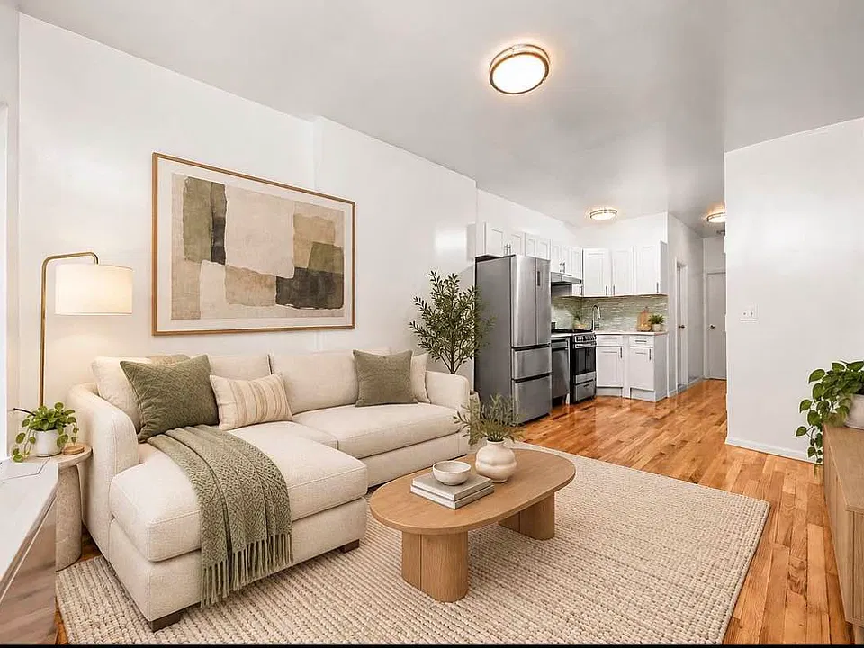 172 Attorney St #8