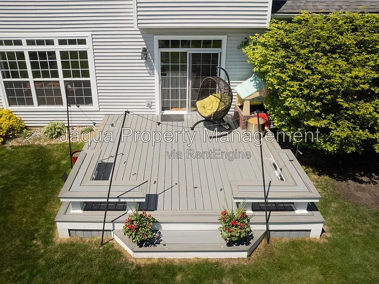 3397 Hampstead Ct — Photo 29