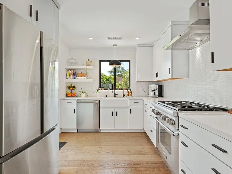308 Cooper Rd — Photo 9