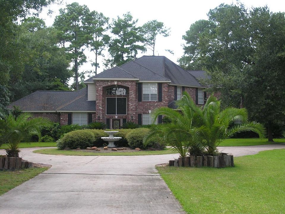 1st image of 16545 Hereford Dr