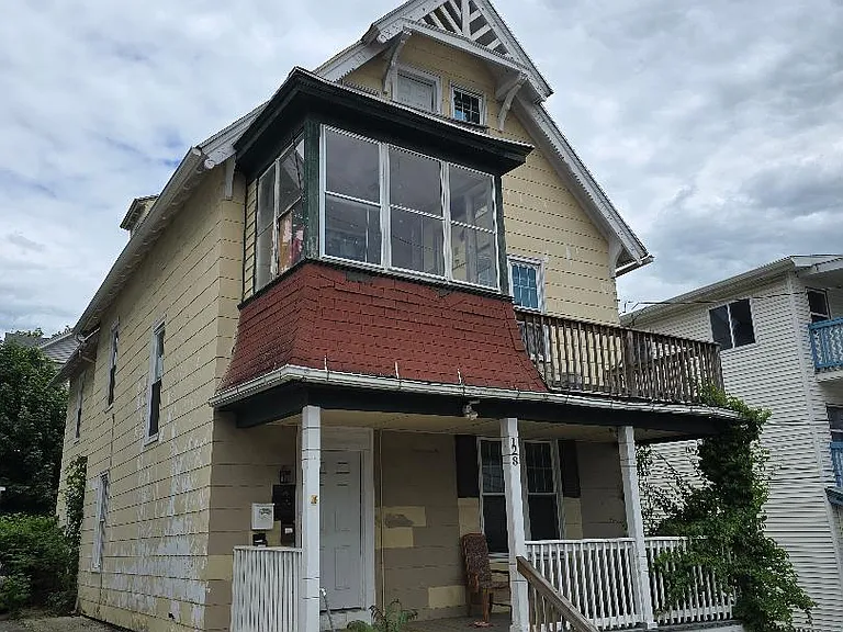 128 Central Ave #3 — Photo 1