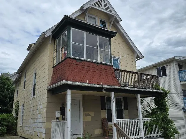 128 Central Ave #3, Waterbury, CT 06702