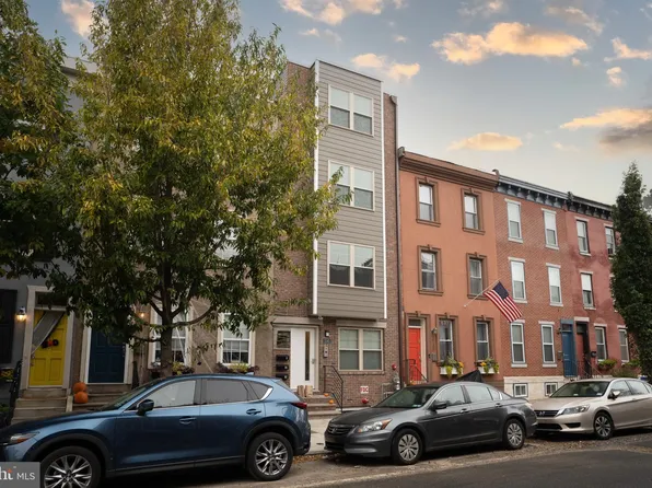 2141 Christian St, Philadelphia, PA 19146