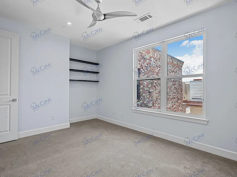 5202 Capitol Ave #1108 — Photo 11